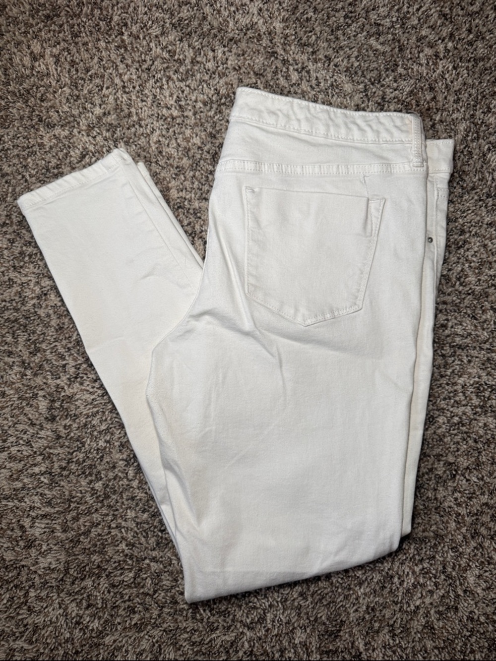 Women's White Skinny Jeans - Clean Classic Stretch